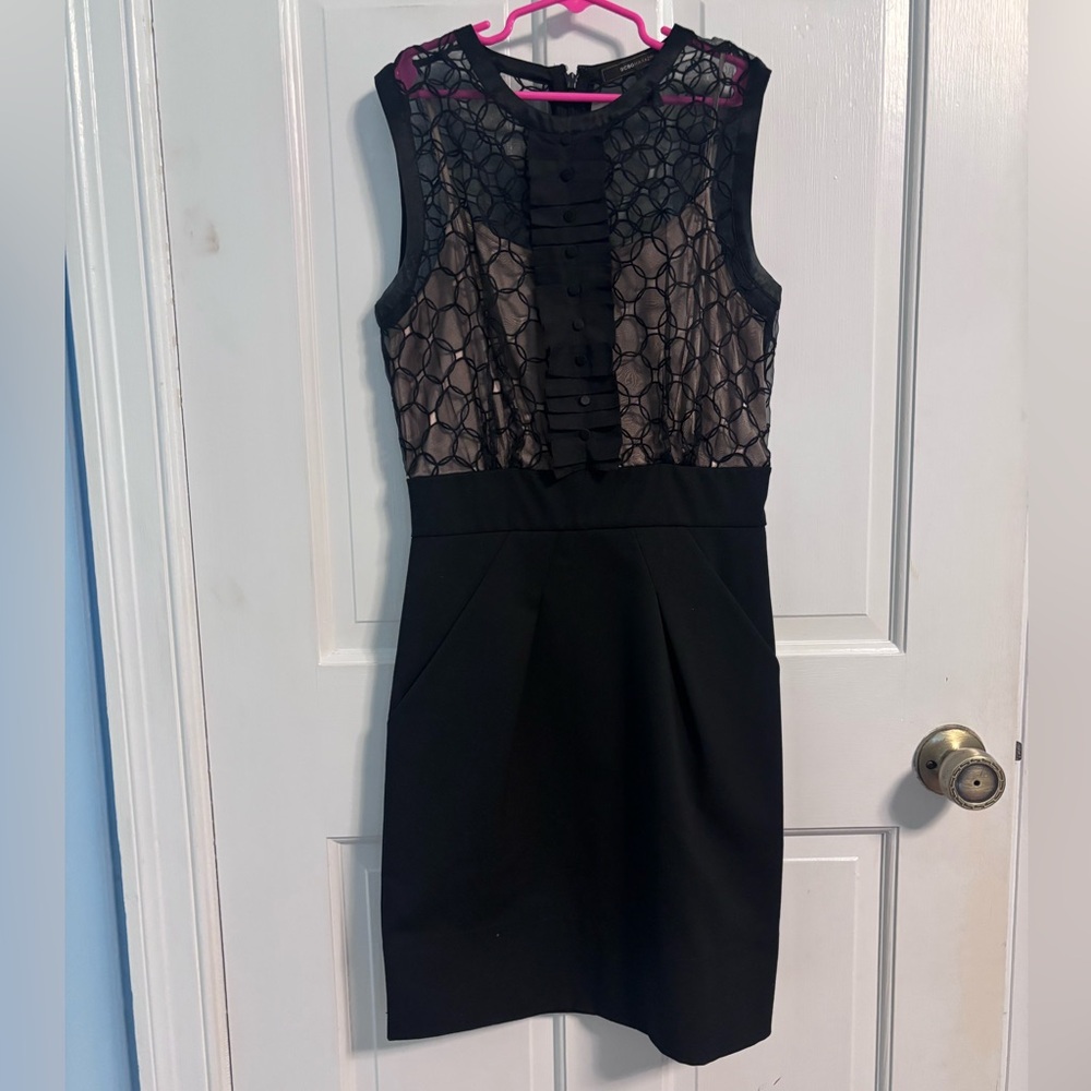 BCBGMaxAzria Black Lace Illusion Mini Dress w/ Pockets NWOT Size 0